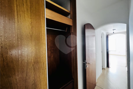 Apartamento à venda com 3 quartos, sendo 1 suíte, em Santa Cecília, São Paulo, SP