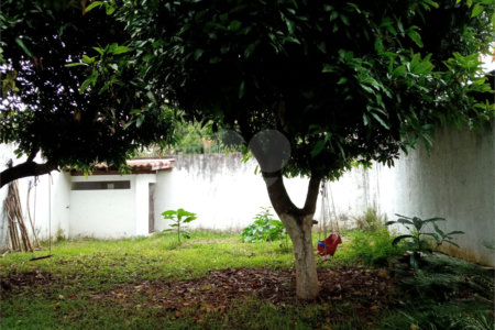 Casa à venda com 4 quartos, sendo 1 suíte,  em Vila Bela Flor, Mogi das Cruzes, SP
