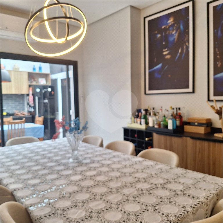 Apartamento à venda com 3 quartos, sendo 1 suíte, em Vila Paulicéia, São Paulo, SP