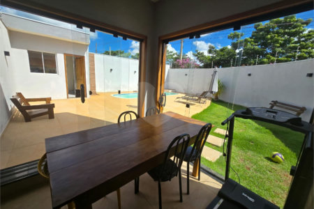 Casa à venda com 3 quartos, sendo 1 suíte,  em Portal dos Pinheiros II, Itapetininga, SP