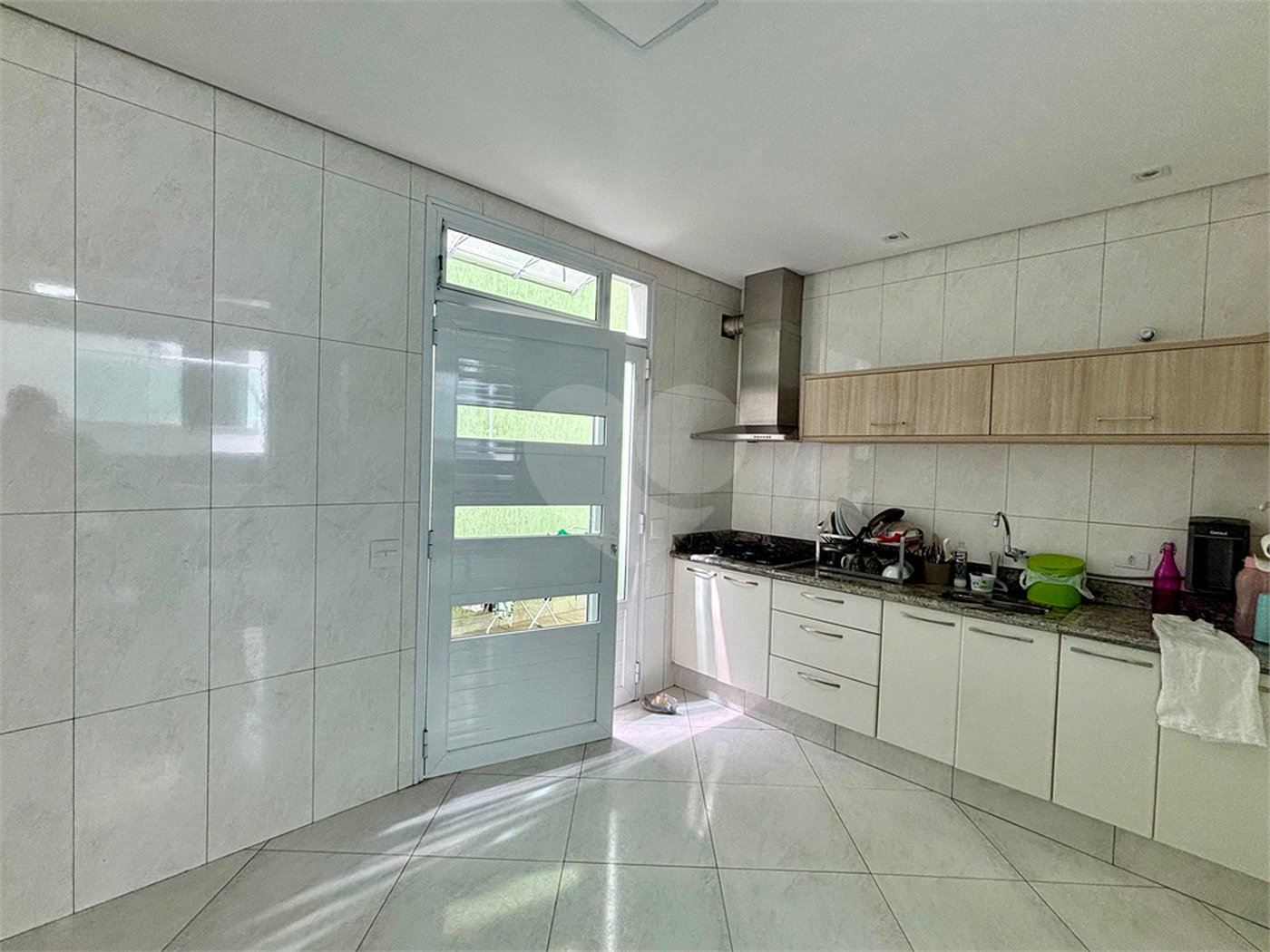 Casa à venda ou para alugar com 6 quartos, sendo 1 suíte, em Residencial/Comercial, Guarulhos, SP