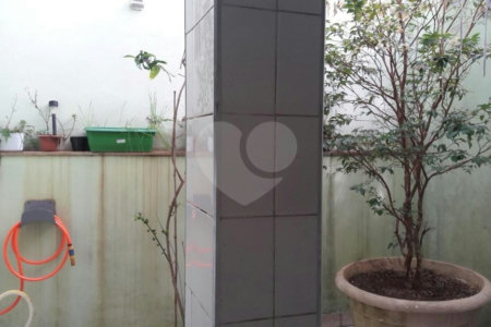 Sobrado à venda com 2 quartos, sendo 1 suíte,  em Vila Paulicéia, São Paulo, SP