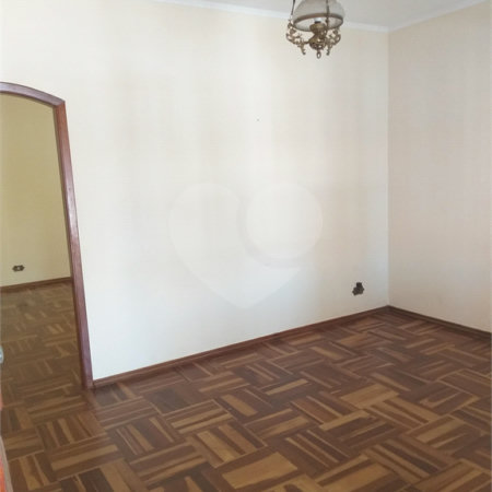 Casa à venda com 3 quartos, sendo 1 suíte,  em Santa Rosa, Vinhedo, SP