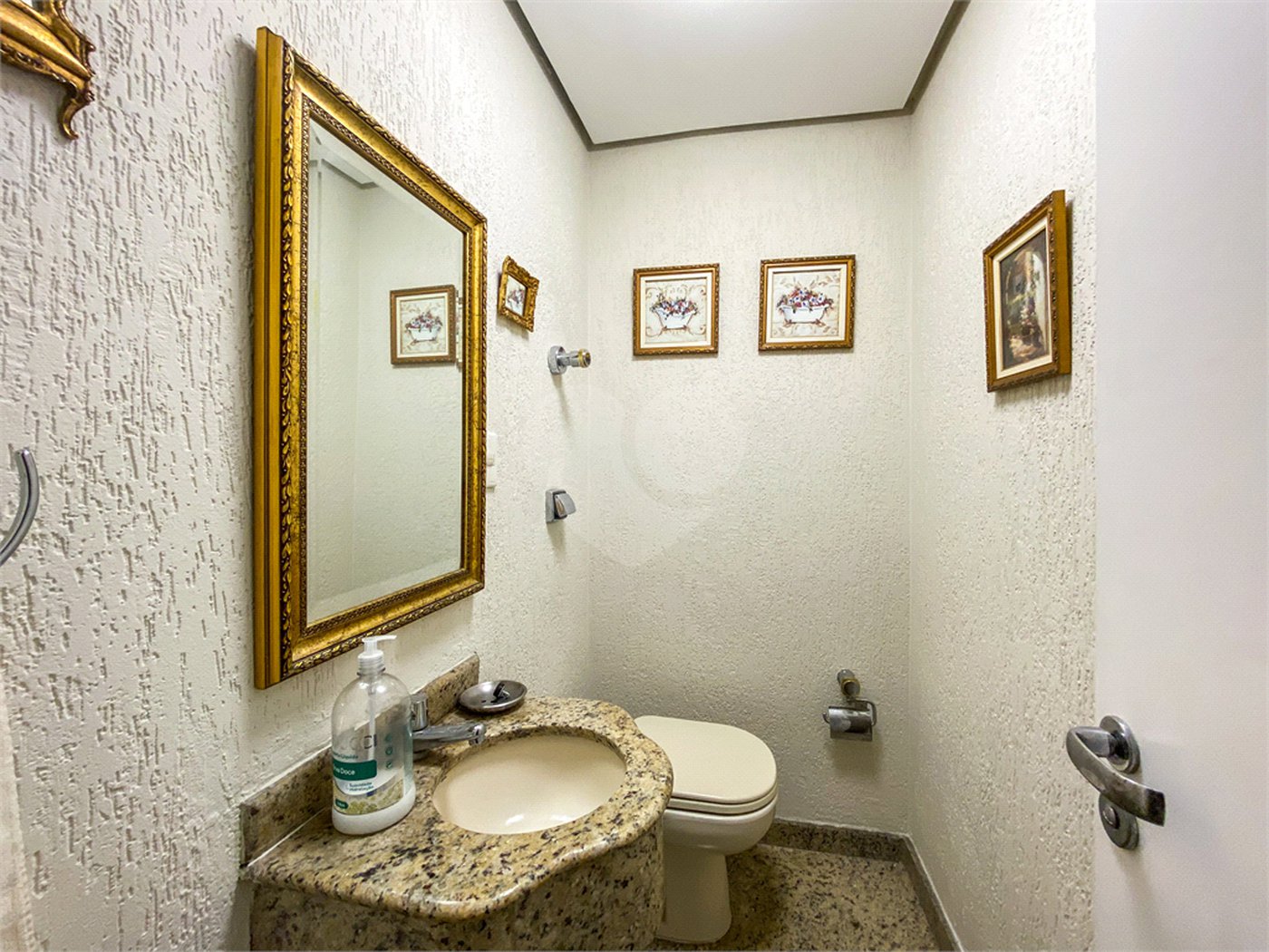 Sobrado à venda com 2 quartos, sendo 1 suíte, em Tucuruvi, São Paulo, SP