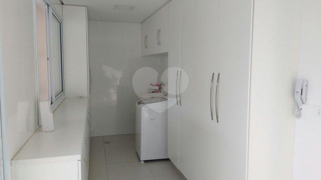 Casa Térrea à venda com 5 quartos, sendo 2 suítes, em Água Fria, São Paulo, SP