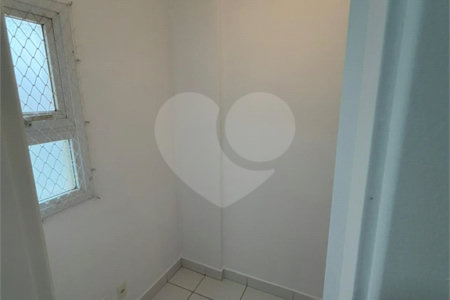 Apartamento à venda com 3 quartos, sendo 1 suíte, em Jardim Aeroporto, São Paulo, SP