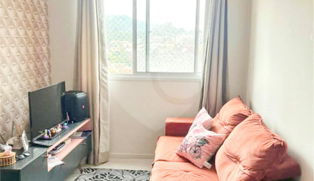 Apartamento à venda com 2 quartos em Vila Zat, São Paulo, SP