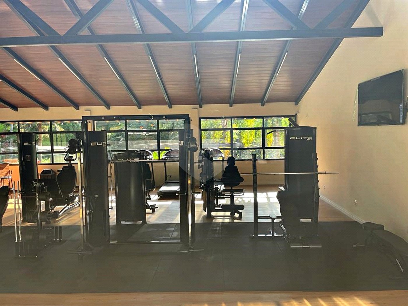 Casa à venda com 4 quartos, sendo 3 suítes,  no condomínio Terras de Santa Teresa, Itupeva - SP