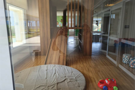Apartamento à venda com 3 quartos, sendo 1 suíte, em Barra Funda, São Paulo, SP