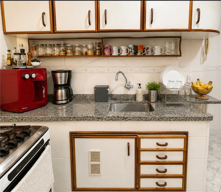 Apartamento à venda com 2 quartos, sendo 1 suíte,  em Lins de Vasconcelos, Rio de Janeiro, RJ