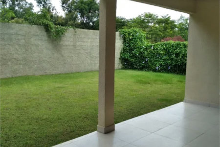 Casa à venda com 4 suítes no condomínio Saint Thomás Rua Uruana,9, Carapicuíba - SP