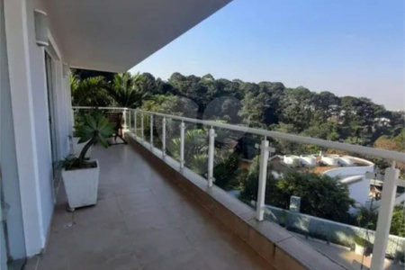 Casa à venda com 5 suítes em Parque dos Príncipes, São Paulo, SP