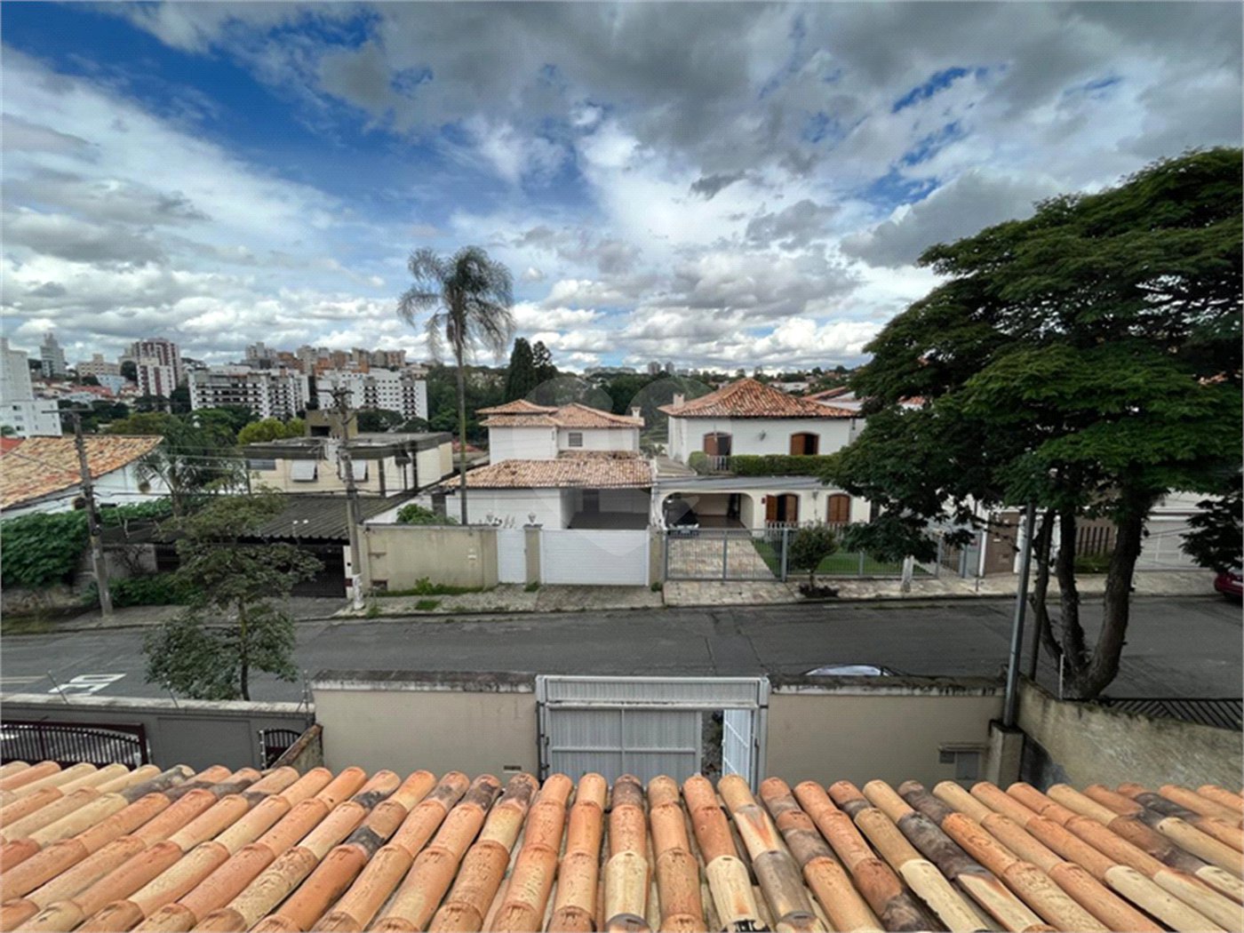 Casa à venda com 4 quartos, sendo 2 suítes,  em Vila Inah, São Paulo, SP