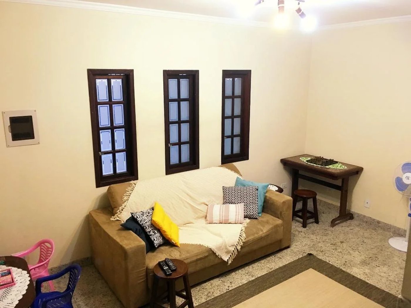 Sobrado à venda com 4 quartos, sendo 1 suíte,  em Jardim Sarah, São Paulo, SP