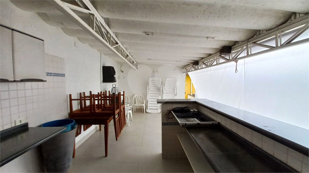 Sobrado à venda com 3 quartos, sendo 1 suíte, em Vila Gomes, São Paulo, SP