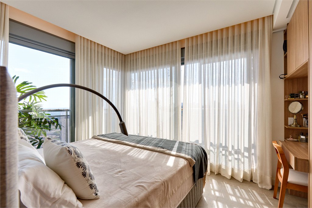 Apartamento à venda com 3 suítes em Brooklin, São Paulo, SP