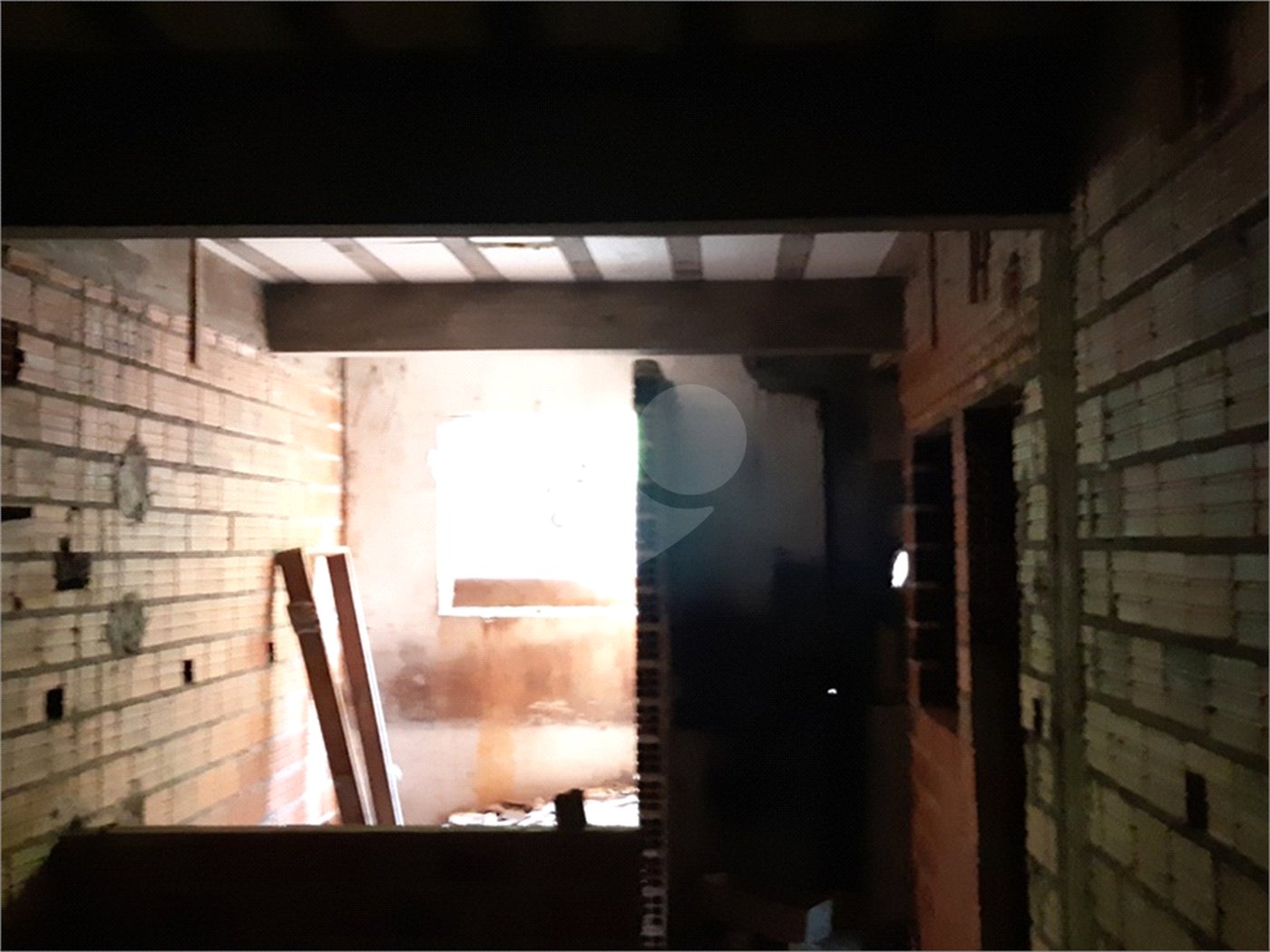Sobrado à venda com 20 quartos em Jardim Peri, São Paulo, SP