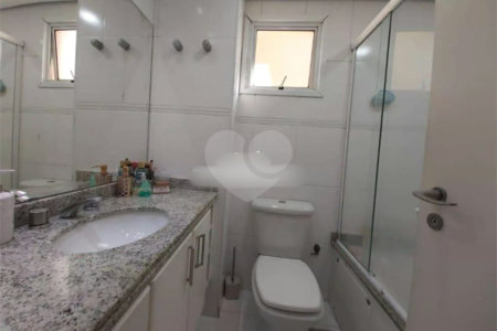 Apartamento à venda com 3 suítes em Vila Gomes Cardim, São Paulo, SP
