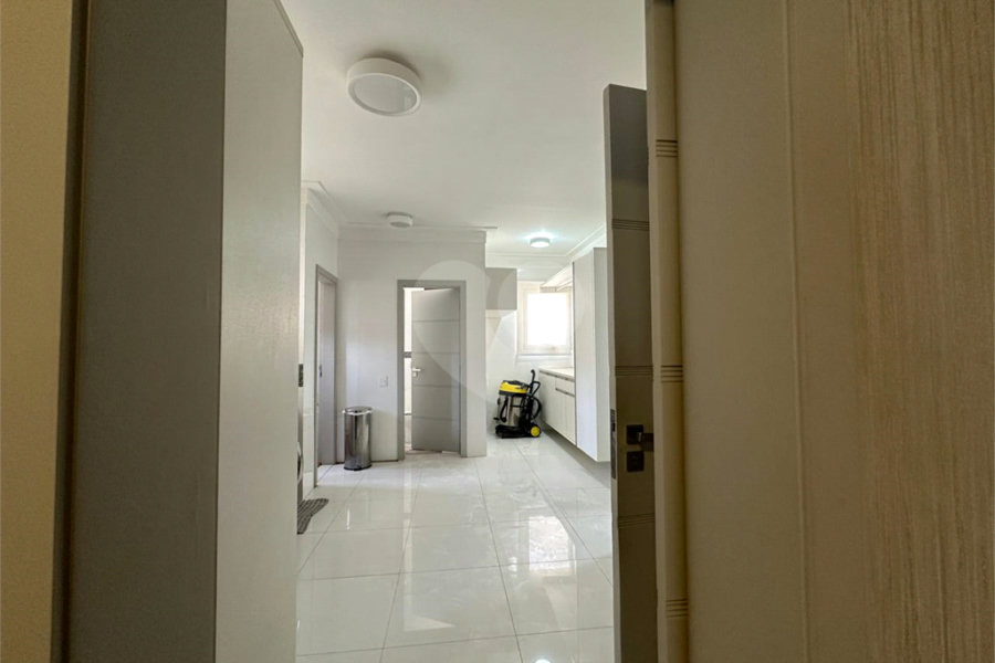 Apartamento à venda com 4 suítes em Tatuapé, São Paulo, SP
