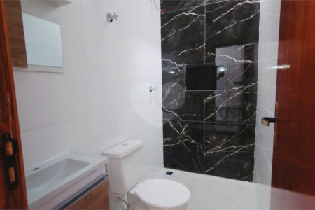 Casa de Vila à venda com 2 quartos em Jardim das Orquídeas, Sorocaba, SP