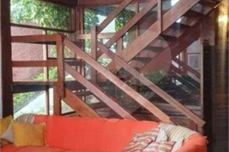 Casa à venda com 3 quartos, sendo 1 suíte, no condomínio Terras de São Francisco, Vinhedo - SP