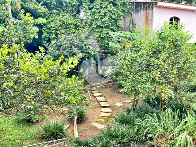 Casa à venda com 3 quartos, sendo 1 suíte,  em Vila Albertina, São Paulo, SP