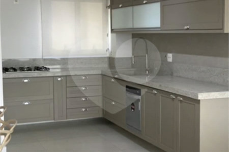 Apartamento à venda com 3 suítes no Centro, Santo André, SP
