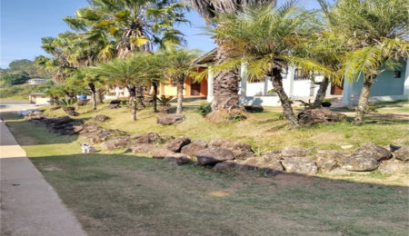 Casa à venda com 3 quartos, sendo 1 suíte,  no condomínio Mountain Village, Atibaia - SP
