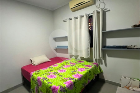 Casa à venda com 4 quartos, sendo 2 suítes, em Residencial Ponta Porã II, Ponta Porã, MS