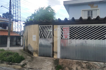 Sobrado à venda com 3 suítes em Vila Marari, São Paulo, SP