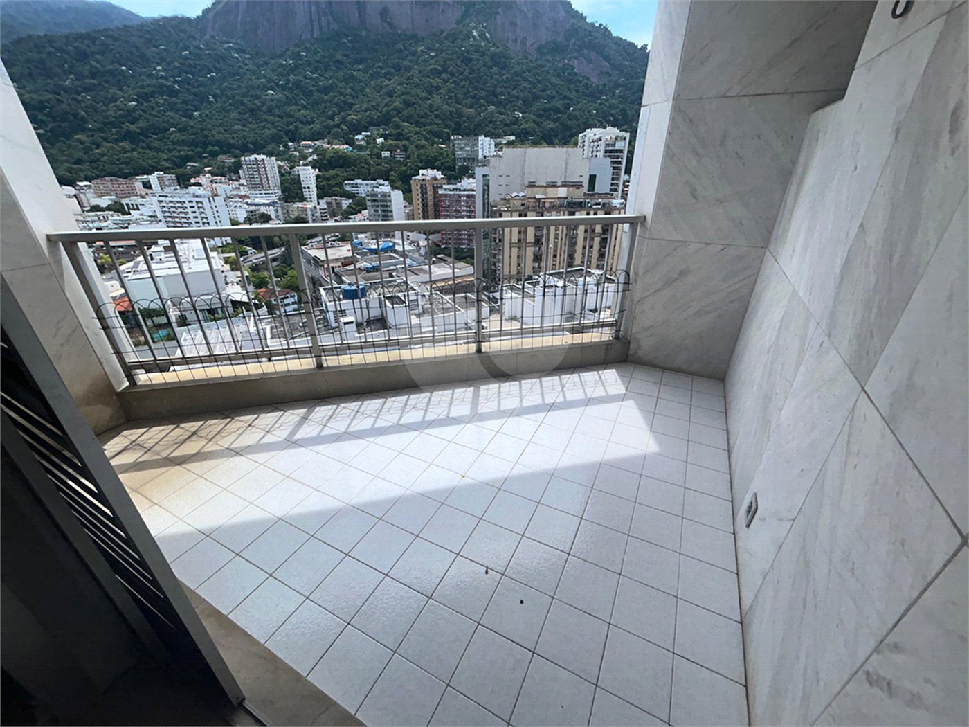 Cobertura à venda com 6 suítes em Lagoa, Rio de Janeiro, RJ