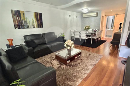 Casa à venda com 3 suítes no condomínio Itapuã XI, São Paulo - SP