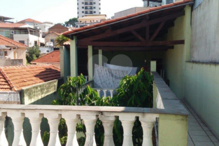 Sobrado à venda com 4 quartos, sendo 3 suítes, em Vila Maria Alta, São Paulo, SP