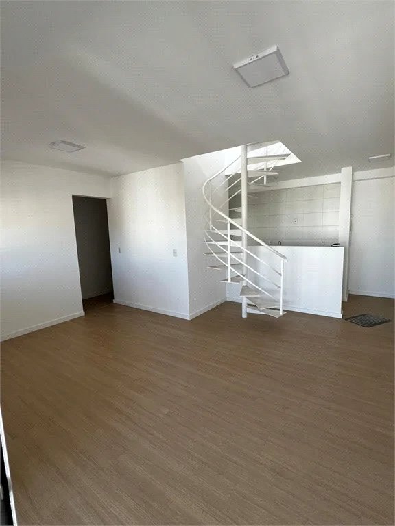 Apartamento à venda com 3 quartos, sendo 2 suítes, em Parque Reboucas, São Paulo, SP