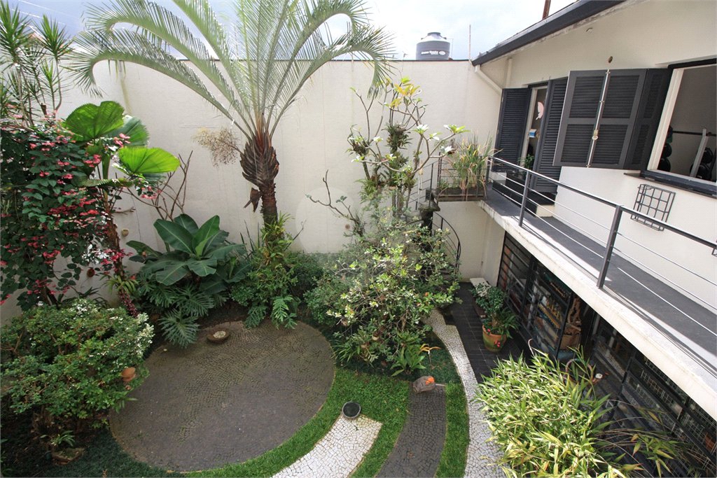 Sobrado à venda com 3 quartos, sendo 1 suíte, em Butantã, São Paulo, SP