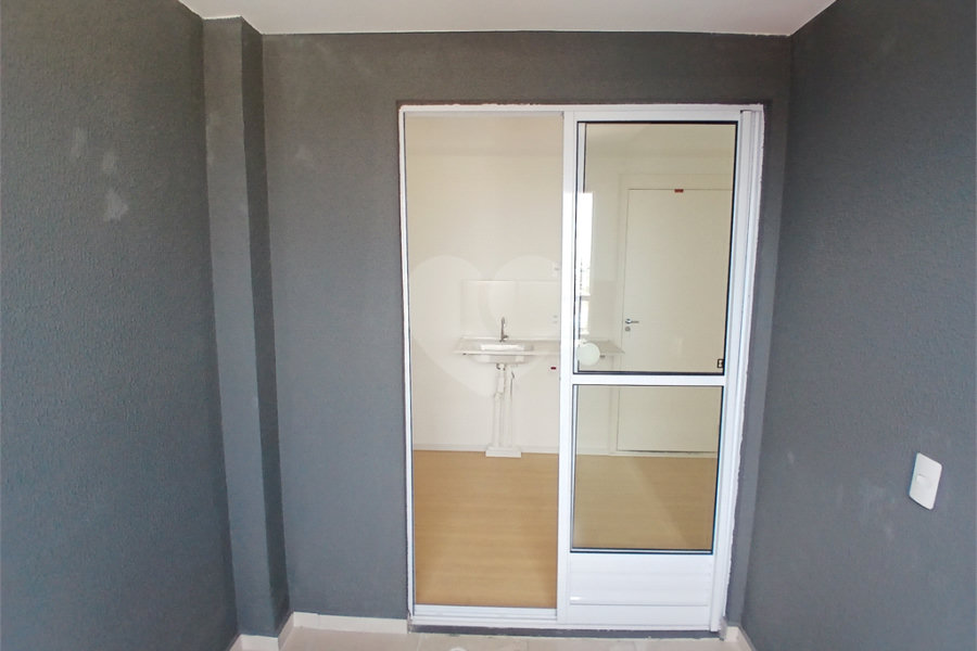 Apartamento à venda com 2 quartos em Vila Pereira Barreto, São Paulo, SP