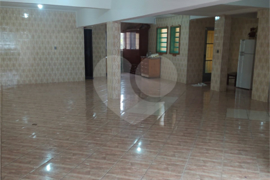 Sobrado à venda com 3 quartos, sendo 1 suíte, em Santa Teresinha, São Paulo, SP