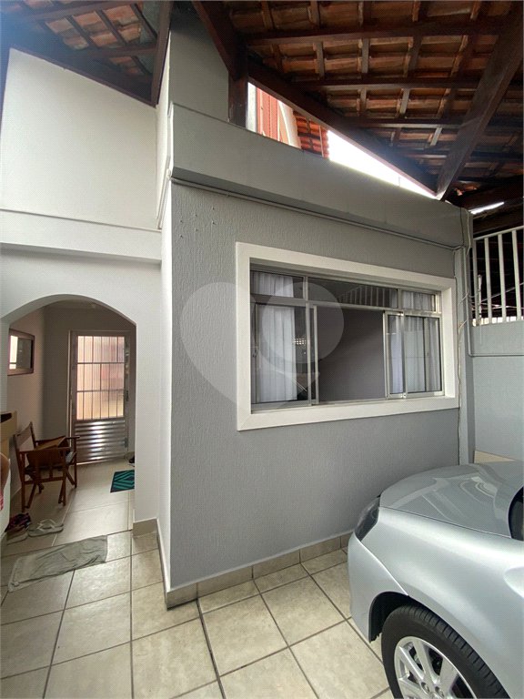 Sobrado à venda com 2 quartos, sendo 1 suíte, em Vila Gustavo, São Paulo, SP