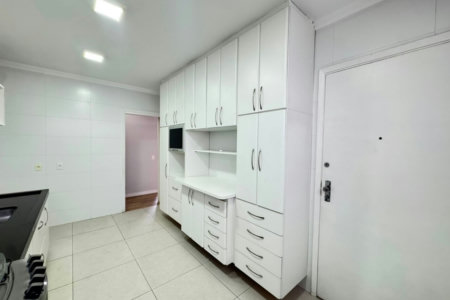 Apartamento com 2 dormitórios para alugar, 113 m² por R$ 5.900,02/mês - Gonzaga - Santos/SP