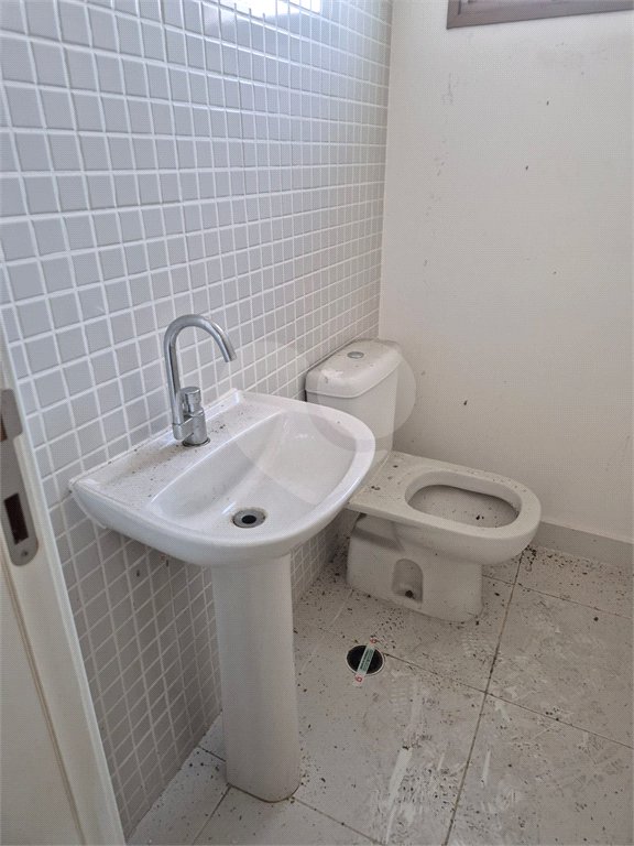 Sala à venda em Valongo, Santos, SP