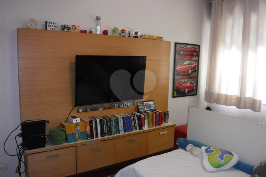 Apartamento à venda com 2 quartos, sendo 1 suíte, em Boqueirão, Santos, SP