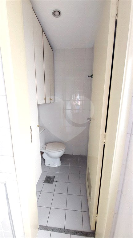 Apartamento à venda com 3 quartos, sendo 1 suíte, em Vila Olímpia, São Paulo, SP