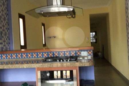 Sobrado à venda com 3 quartos, sendo 2 suítes, em Planalto Paulista, São Paulo, SP