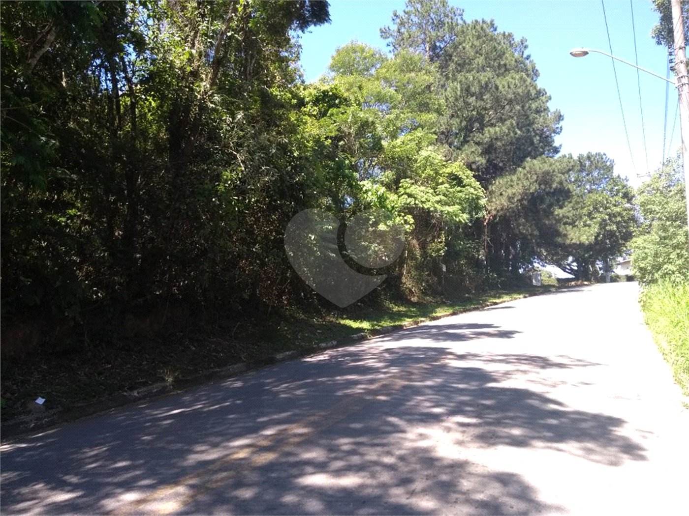 Terreno à venda no condomínio Alpes da Cantareira, Mairiporã - SP
