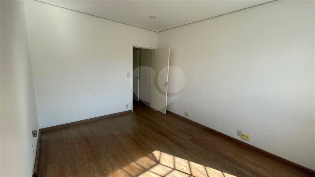 Sobrado à venda com 1 quarto em Santana, São Paulo, SP