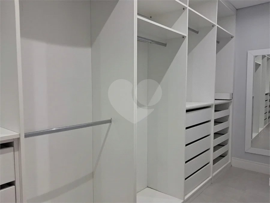 Casa à venda com 3 quartos, sendo 2 suítes,  no condomínio Brisas Jundiaí, Jundiaí - SP