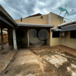 Casa à venda com 3 quartos, sendo 1 suíte, no Centro, Ponta Porã, MS