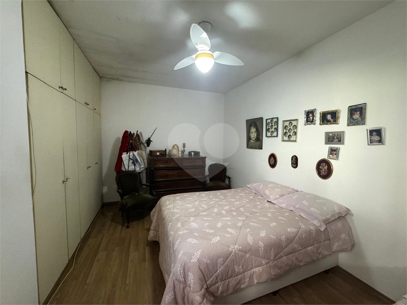 Casa à venda com 4 quartos, sendo 2 suítes, em Jardim São Bento, São Paulo, SP