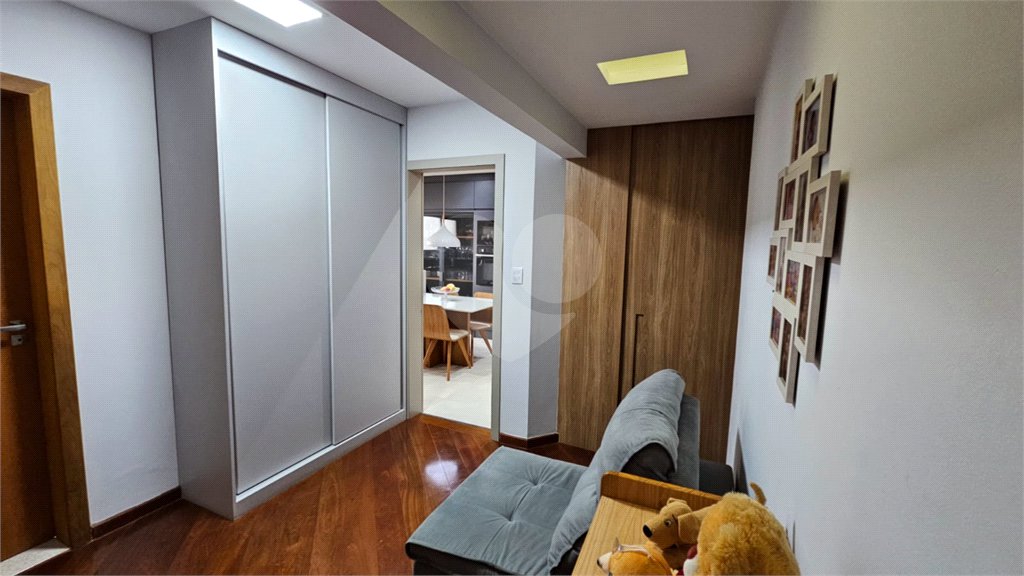 Apartamento à venda com 3 quartos, sendo 1 suíte,  no Centro, Suzano, SP