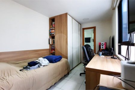 Cobertura à venda com 4 quartos, sendo 2 suítes,  em Tijuca, Rio de Janeiro, RJ